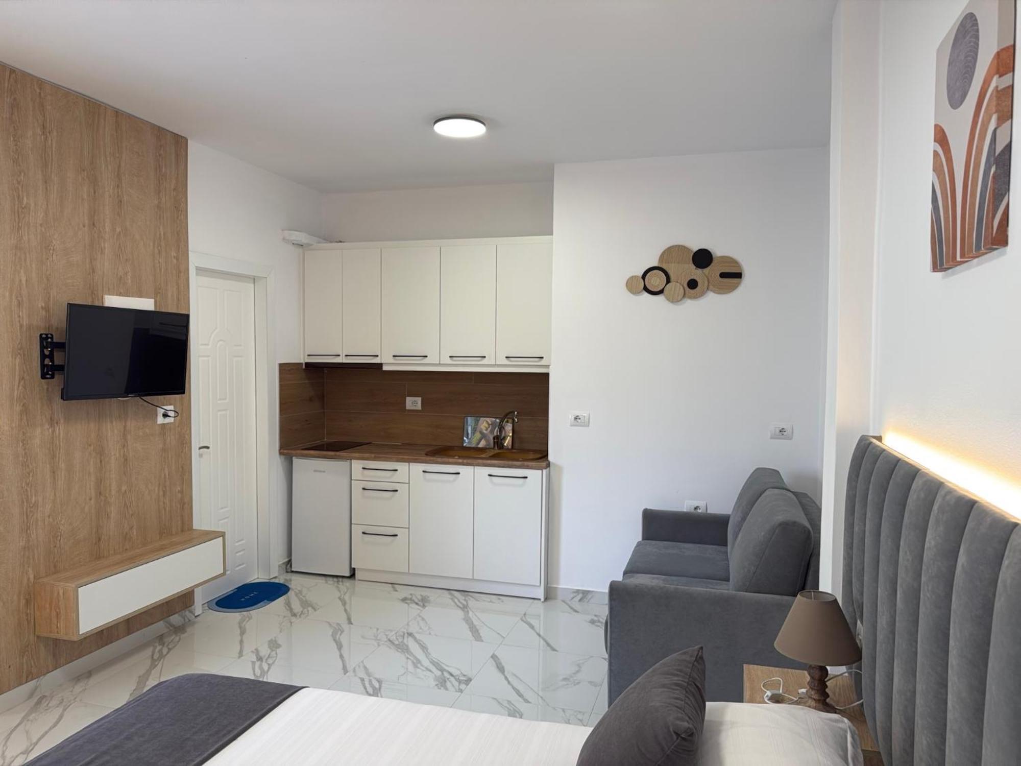 Voda Apartments Ksamil Exteriör bild